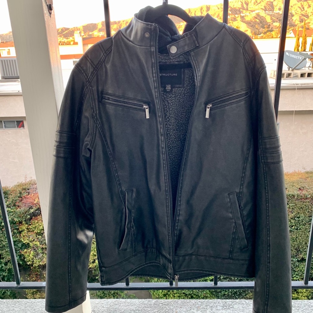 Vintage,Mens Black Structure Leather Jacket  XL